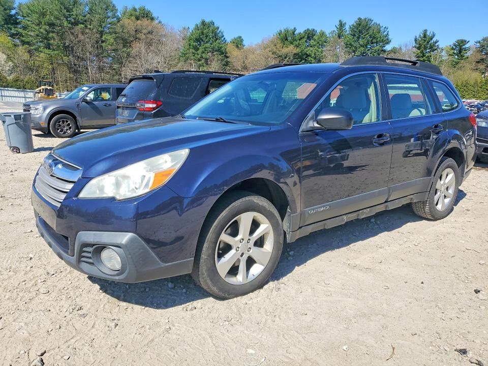 2014 SUBARU Outback