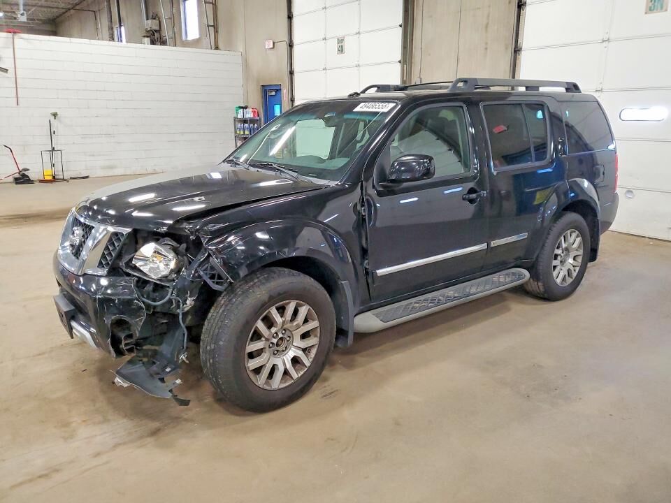 2012 NISSAN Pathfinder