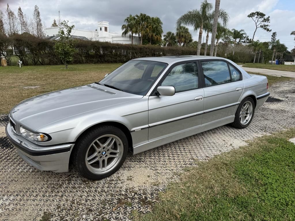 BMW 740iL