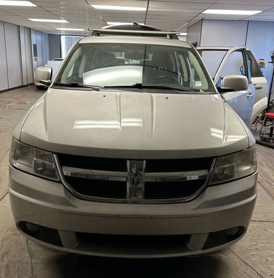2010 DODGE Journey