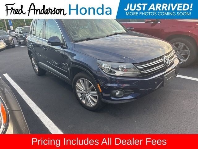 2015 VOLKSWAGEN Tiguan
