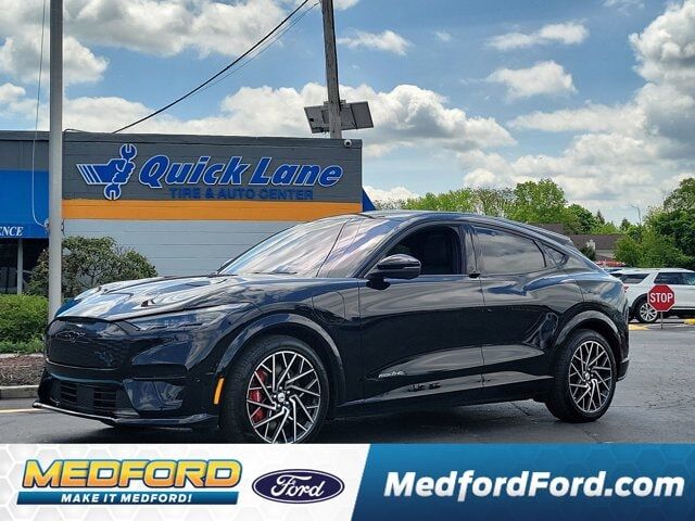 2022 FORD Mach-E
