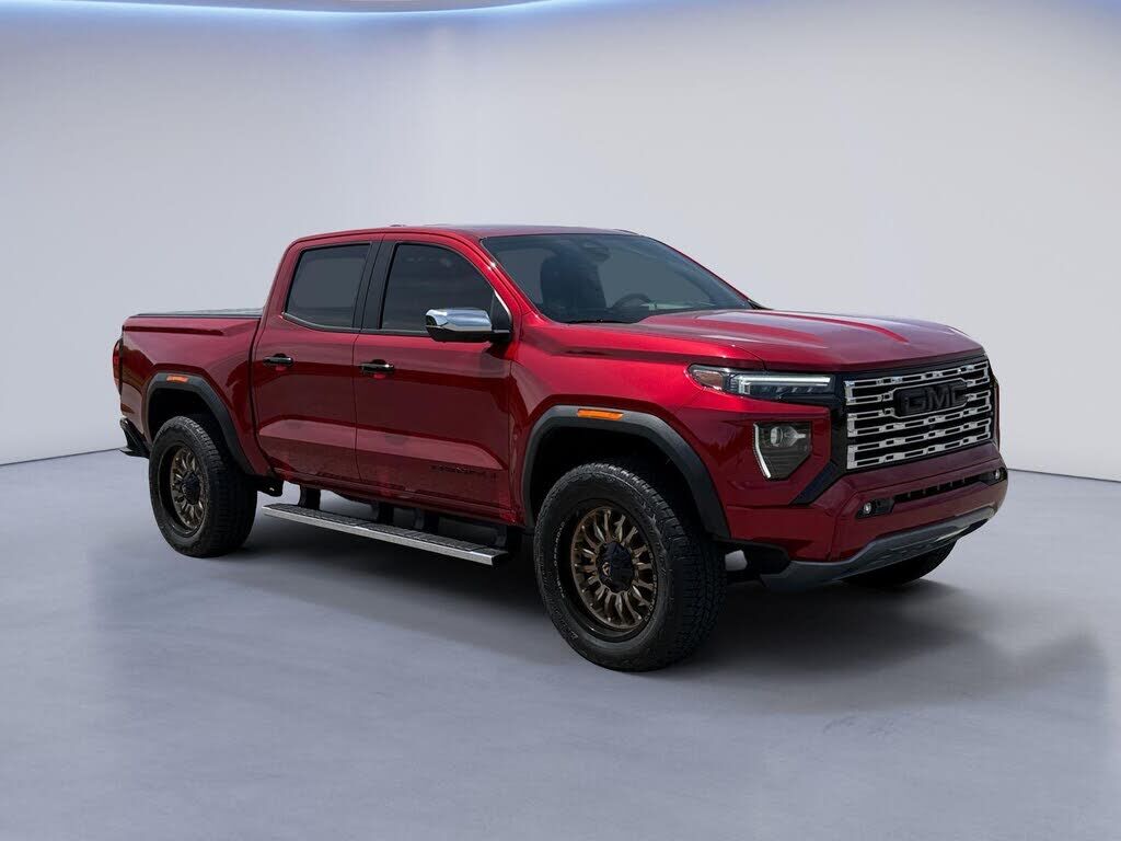 2024 GMC Canyon