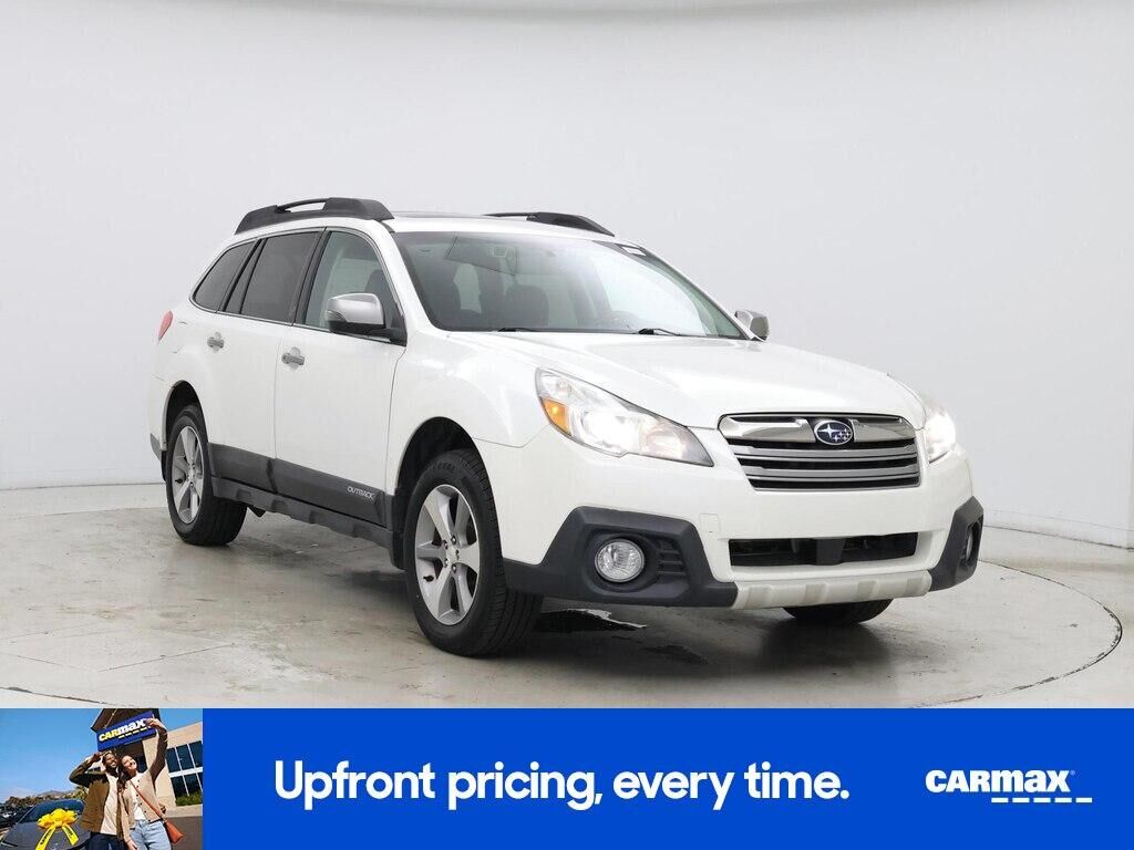 2014 SUBARU Outback