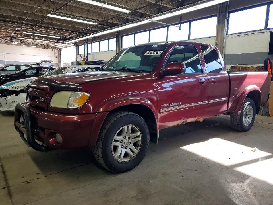 2004 TOYOTA Tundra