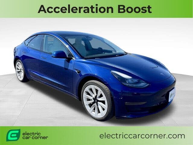 2022 TESLA Model 3