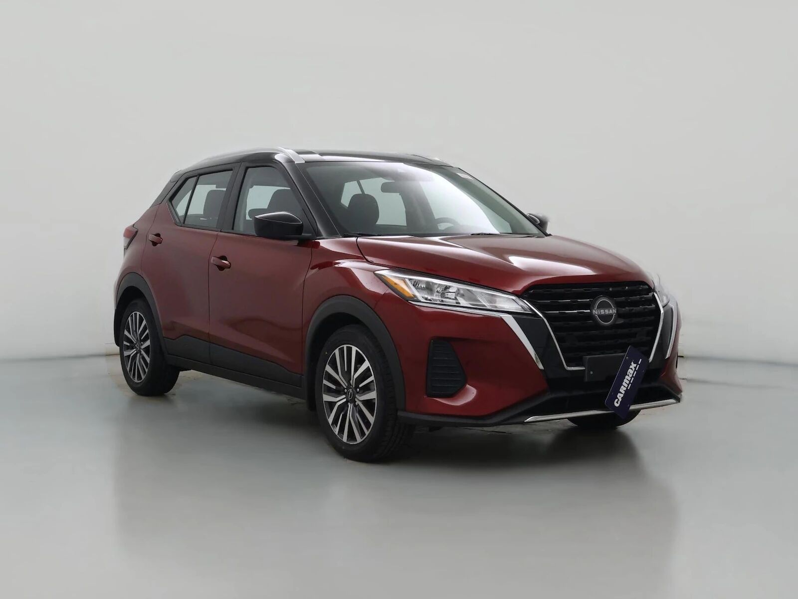 2023 NISSAN Kicks