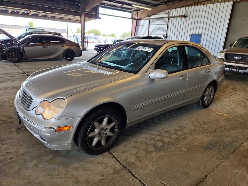 2002 MERCEDES-BENZ C-Class