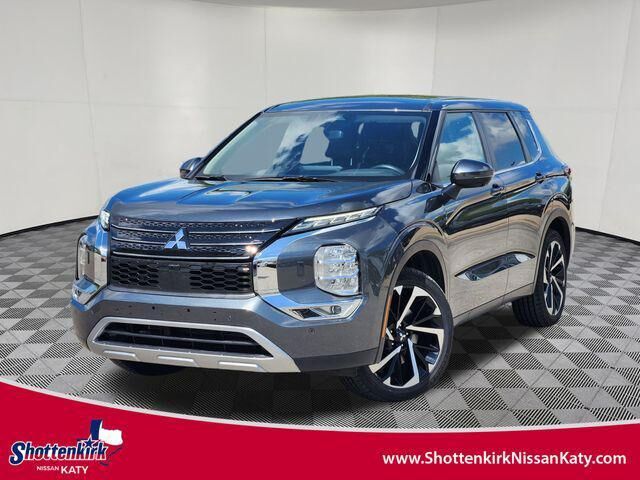 2024 MITSUBISHI Outlander