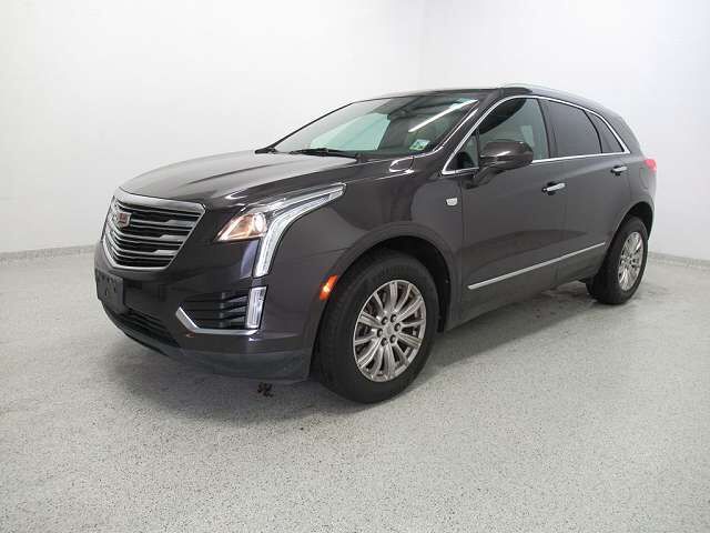 2017 CADILLAC XT5