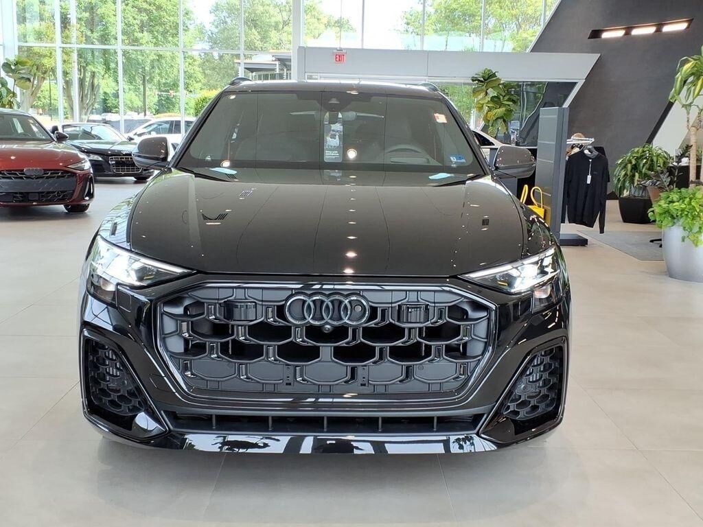 2026 Audi Q8