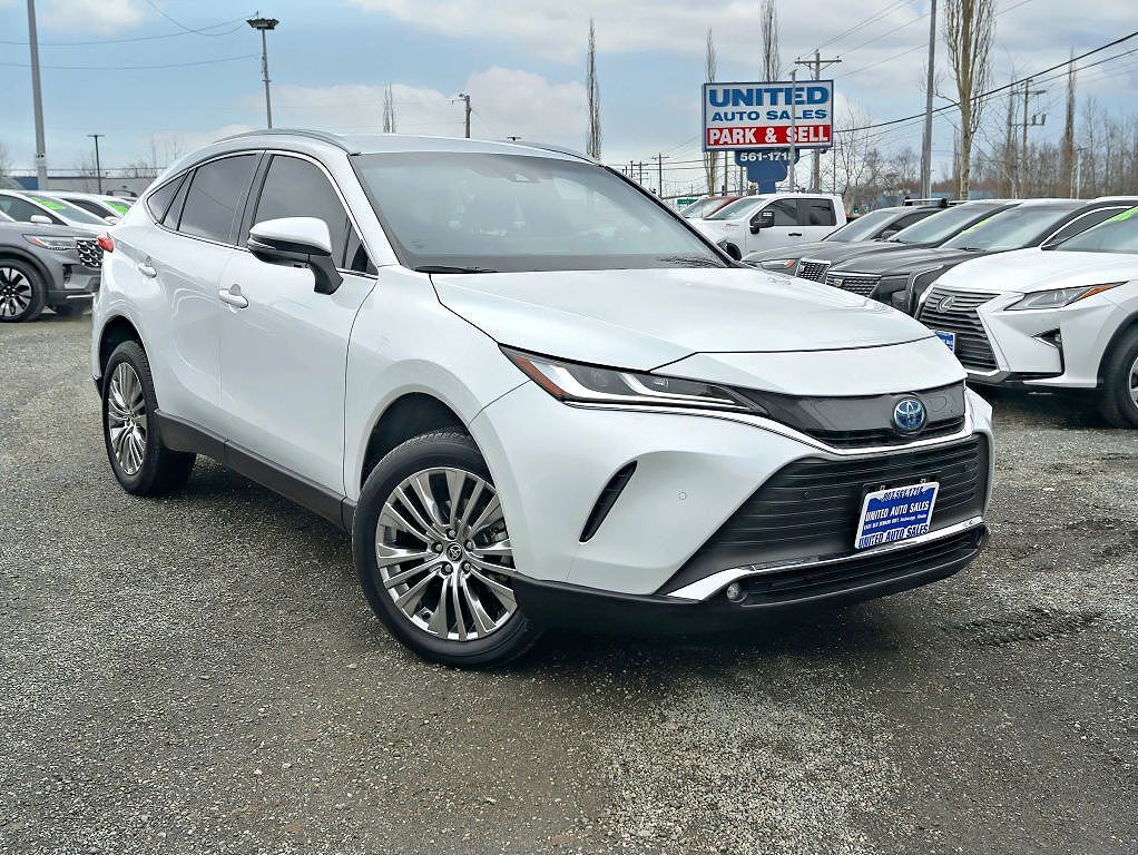 2023 TOYOTA Venza