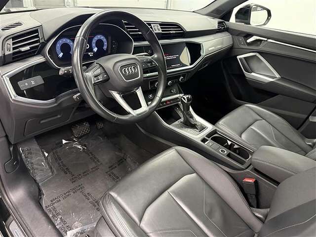 2023 Audi Q3