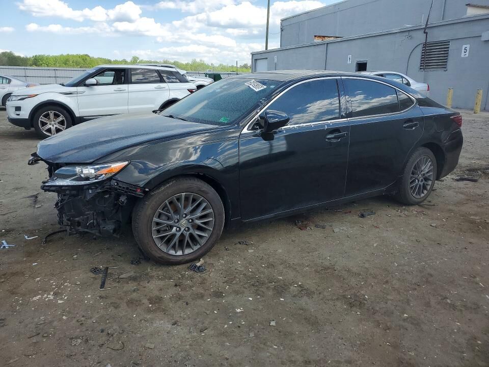 2018 LEXUS ES