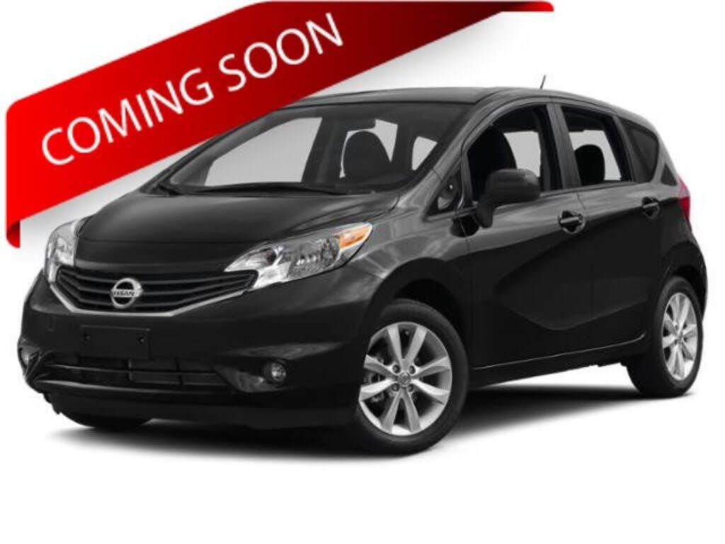 2015 NISSAN Versa
