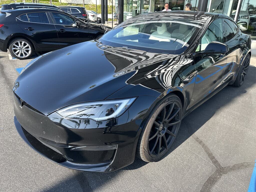 2022 TESLA Model S