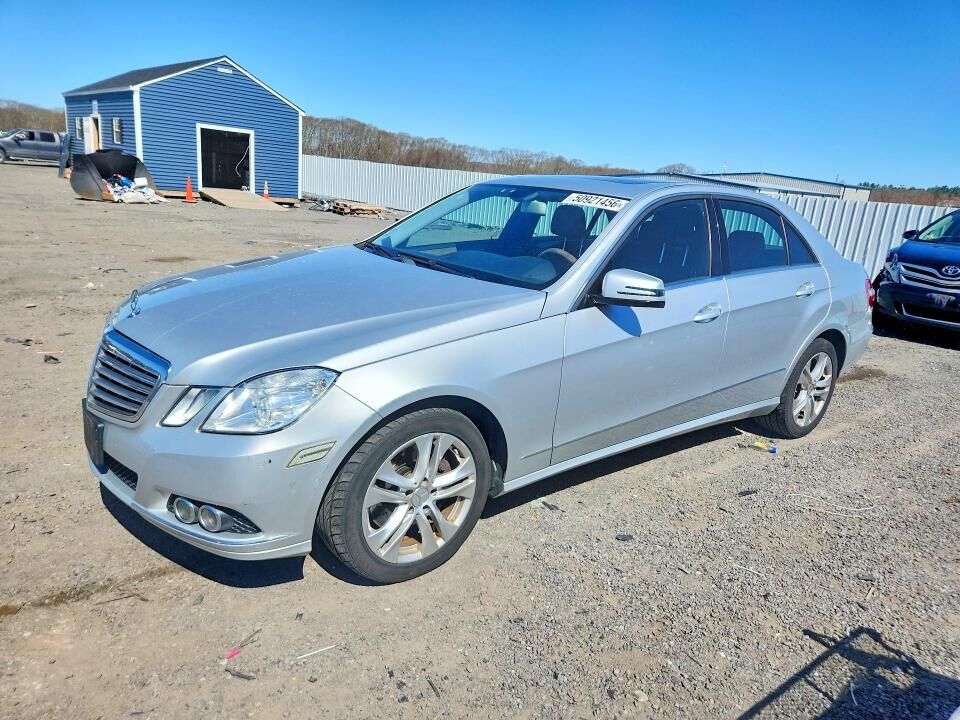 2011 MERCEDES-BENZ E-Class