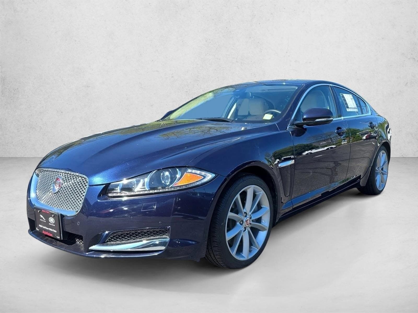 2015 JAGUAR XF