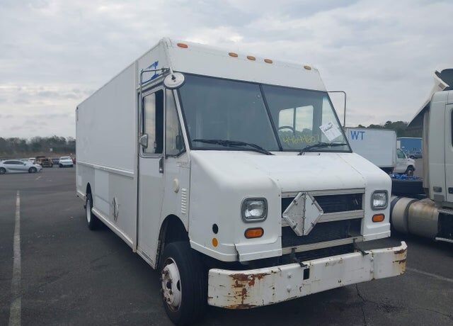 2001 FREIGHTLINER MT 55 Chassis