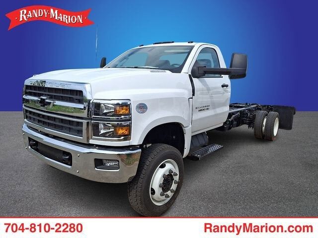 2024 GMC Silverado Medium Duty