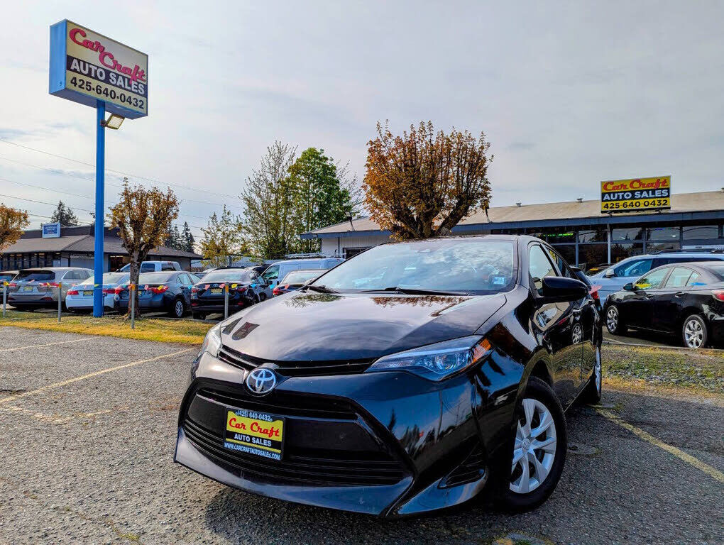 2018 TOYOTA Corolla