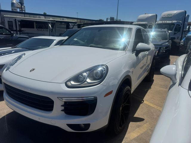 2018 PORSCHE Cayenne