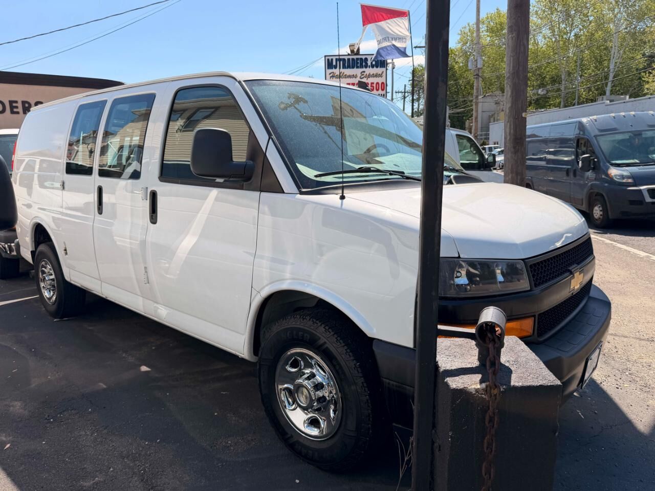 2020 CHEVROLET Express