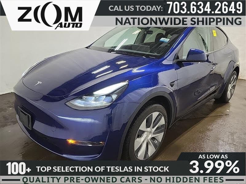 2024 TESLA Model Y