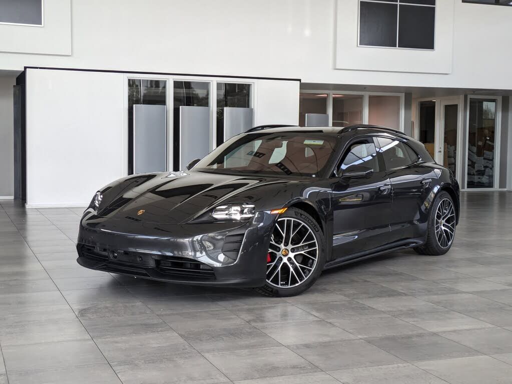 2023 PORSCHE Taycan