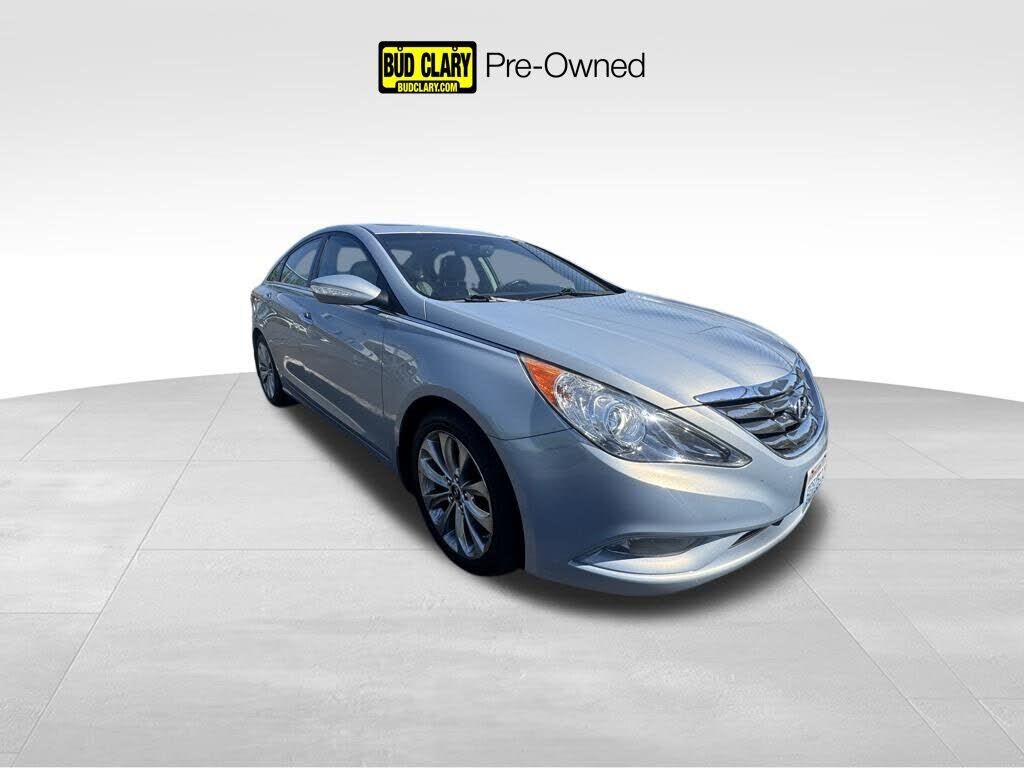 2011 HYUNDAI Sonata