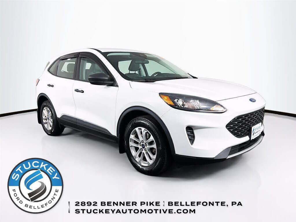2021 FORD Escape