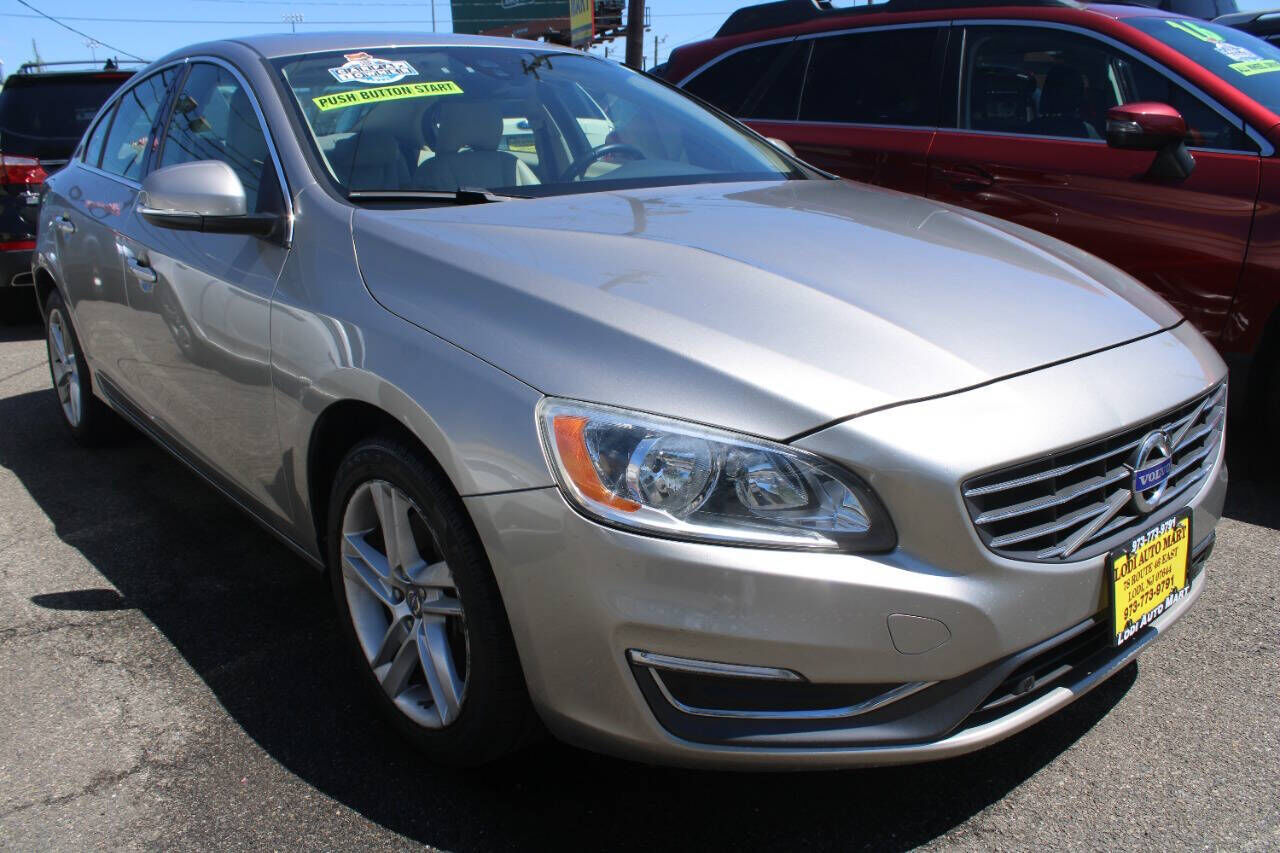 2014 VOLVO S60