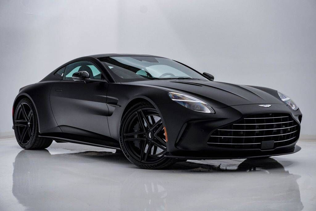 2025 ASTON MARTIN Vantage