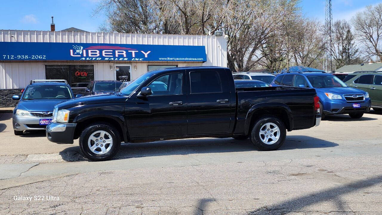 2005 DODGE Dakota
