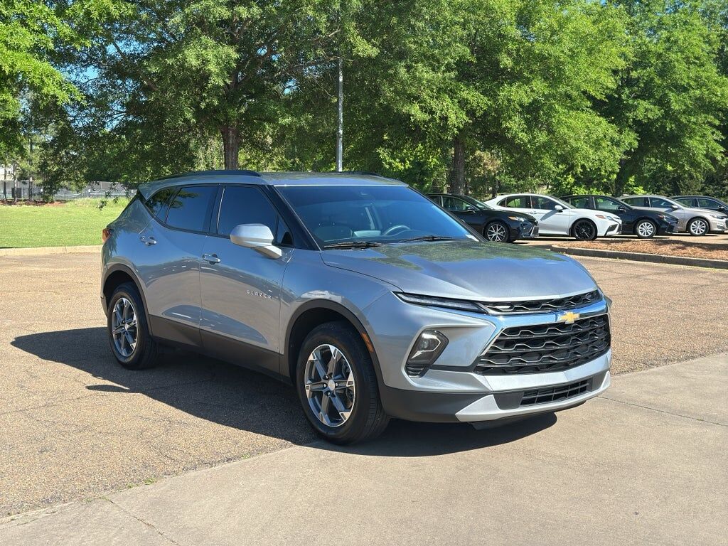 2023 CHEVROLET Blazer