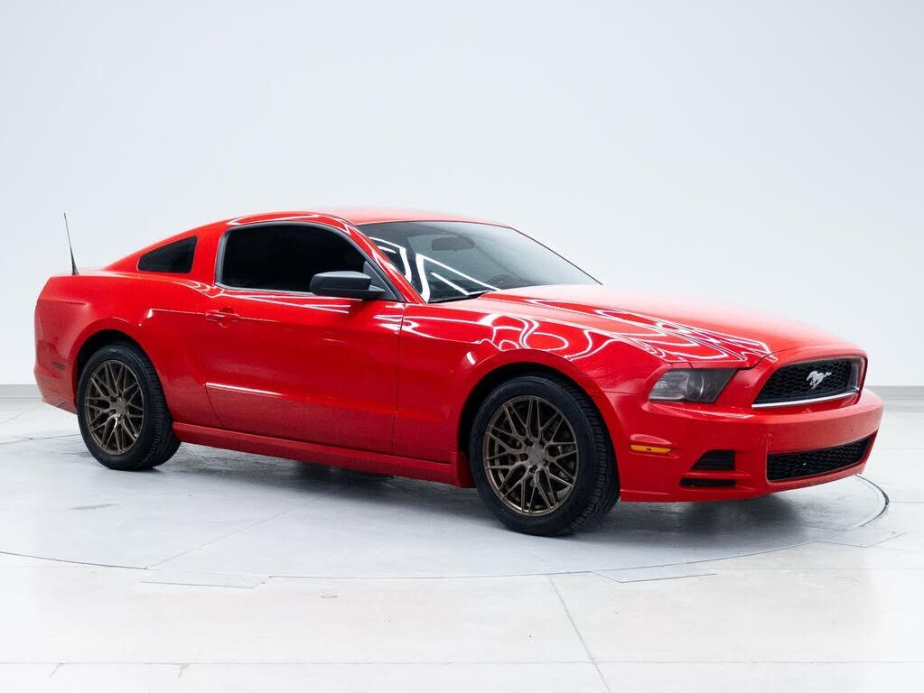 2014 FORD Mustang
