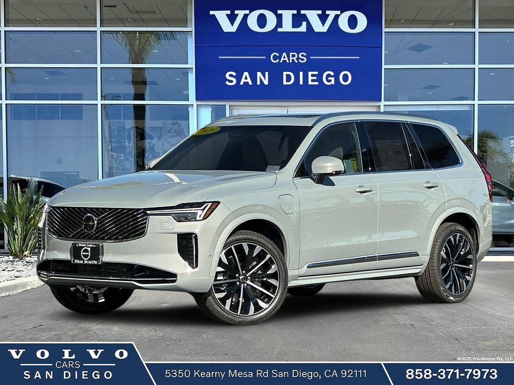 2026 VOLVO XC90