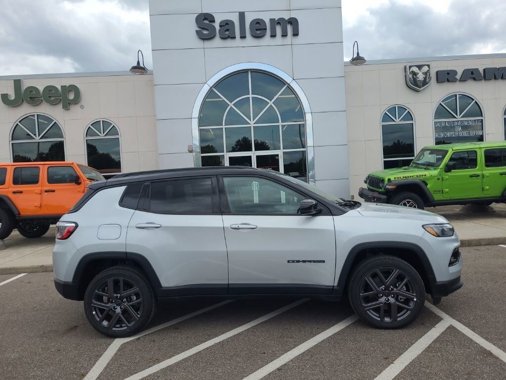 2025 JEEP Compass