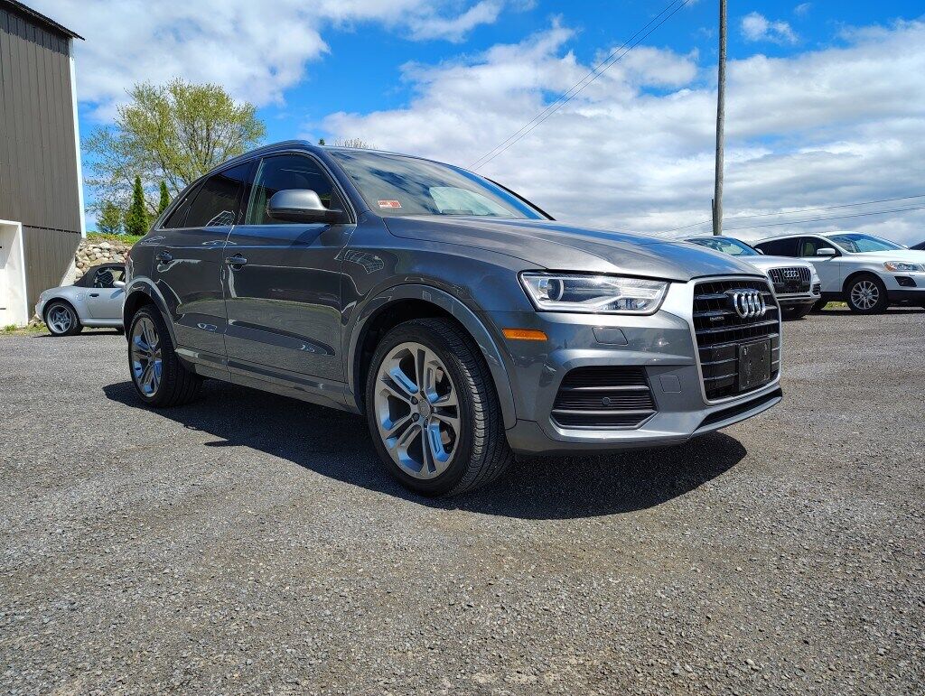 2016 AUDI Q3