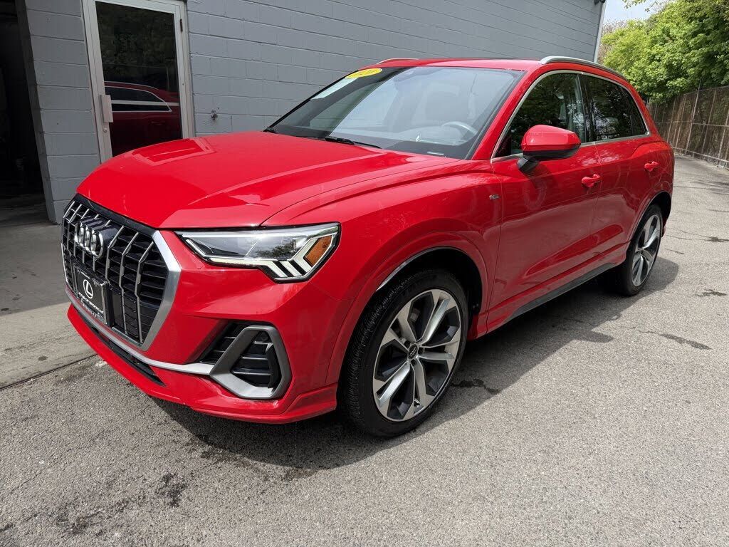 2020 AUDI Q3