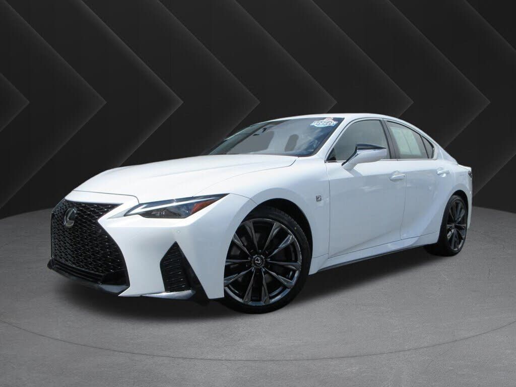 2023 LEXUS IS