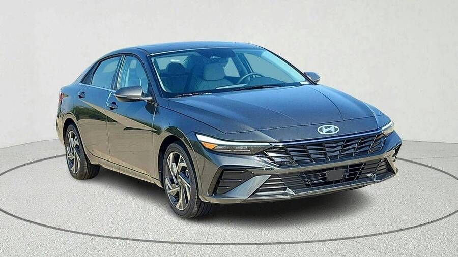 2026 HYUNDAI Elantra