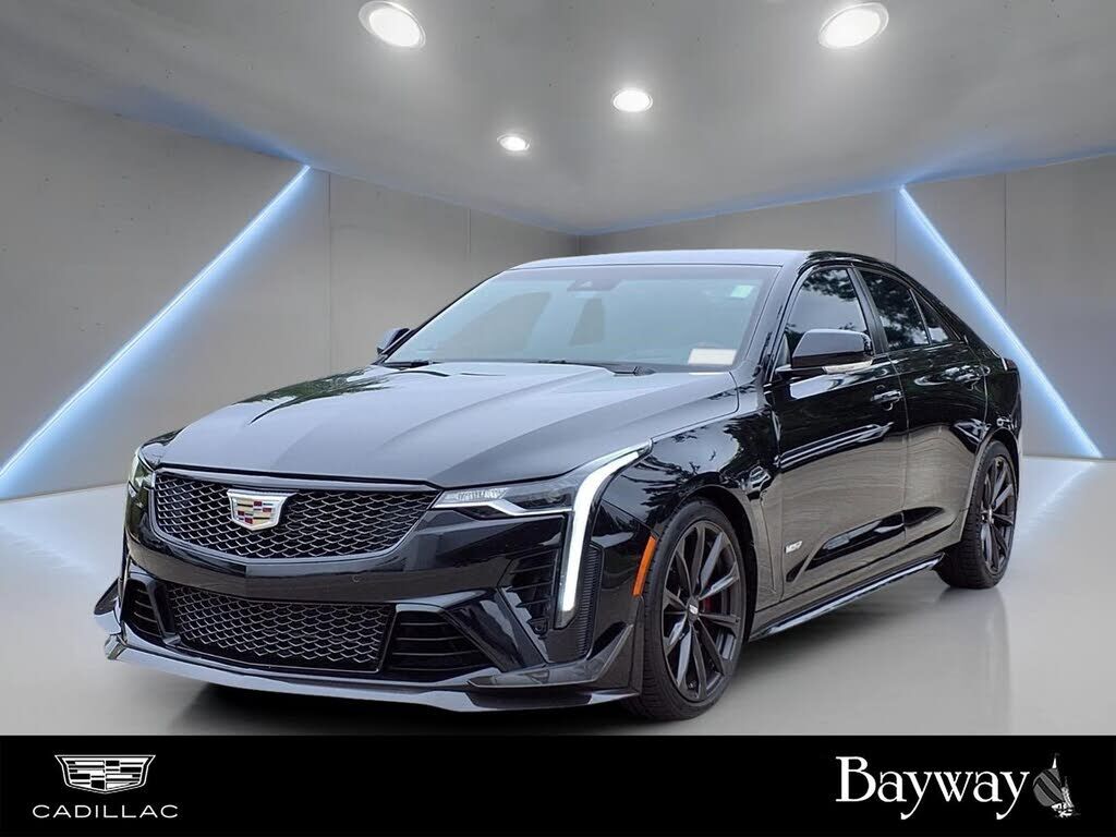 2022 CADILLAC CT4