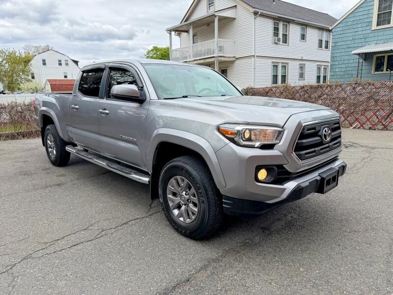 2016 TOYOTA Tacoma