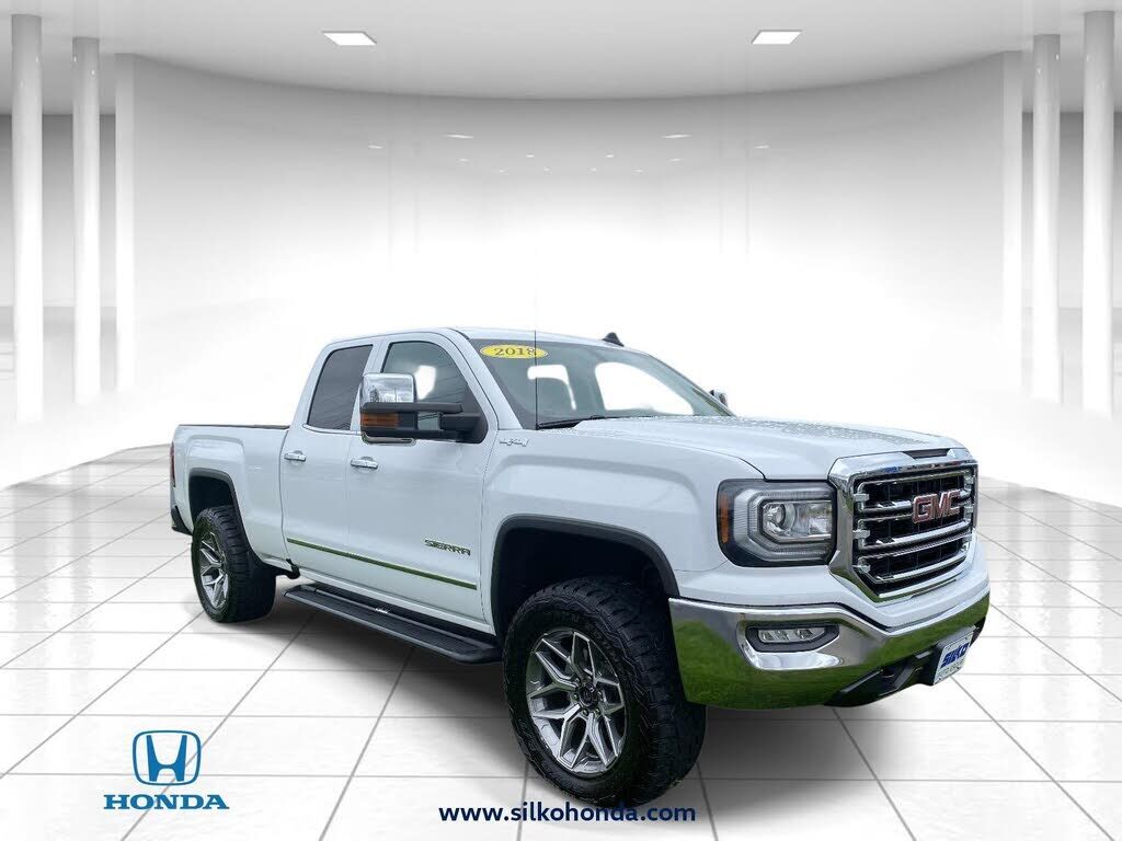 2018 GMC Sierra