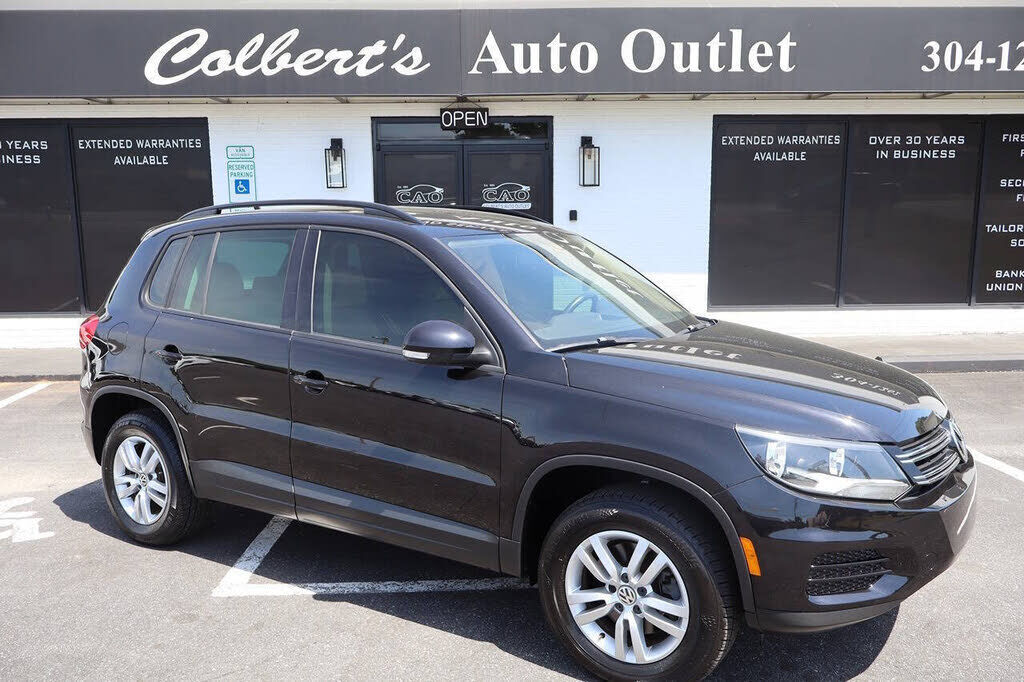 2017 VOLKSWAGEN Tiguan
