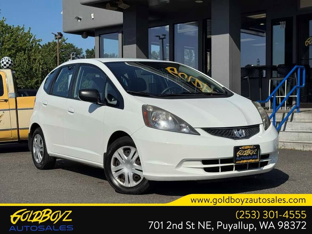 2011 HONDA Fit
