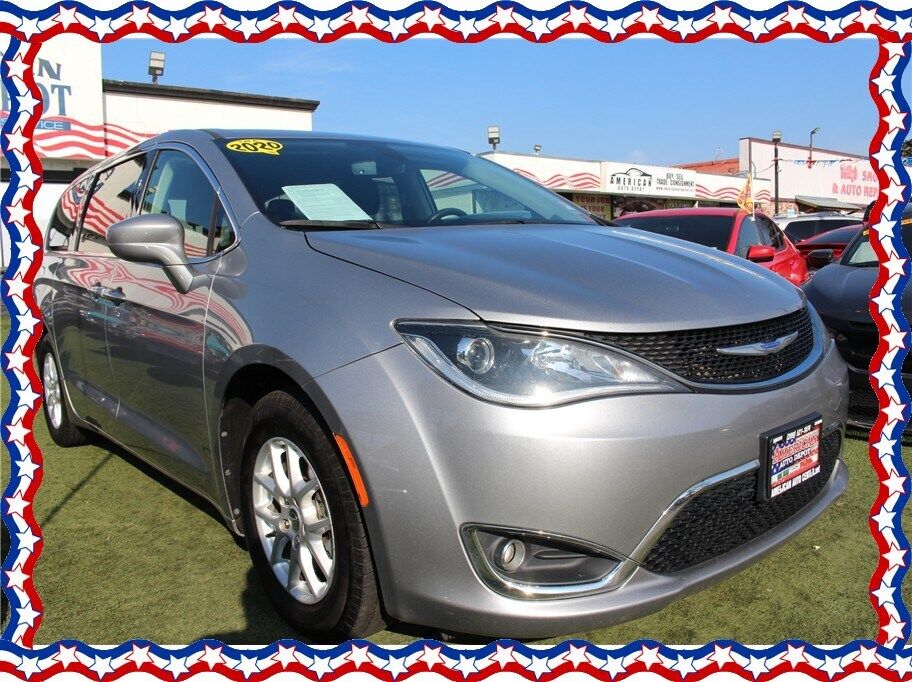 2020 CHRYSLER Pacifica
