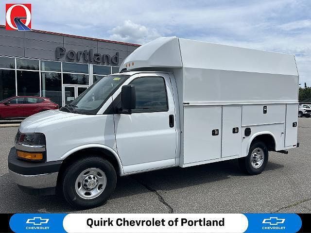 2025 CHEVROLET Express