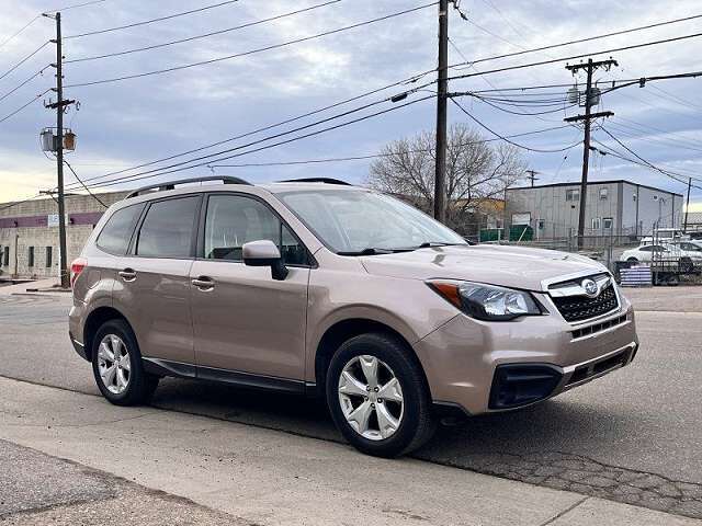 2016 SUBARU Forester